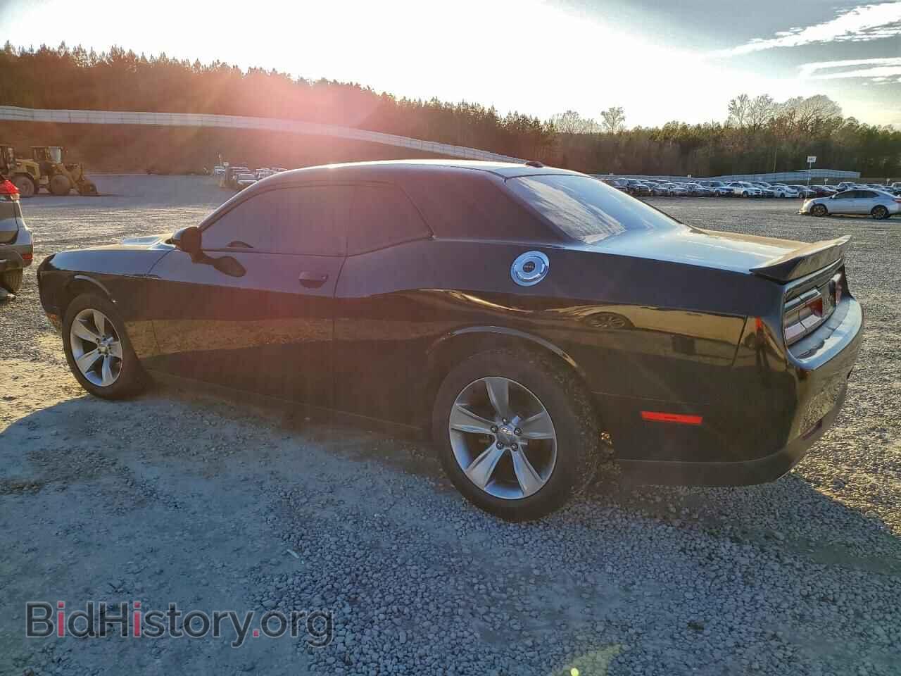 2018 DODGE CHALLENGER - VIN: 2C3CDZAG8JH242196 - Фото 2