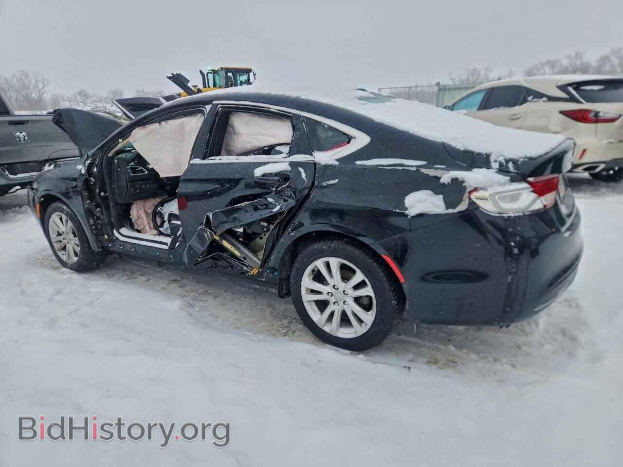 2016 CHRYSLER 200 - VIN: 1C3CCCAB4GN127647 - Фото 2
