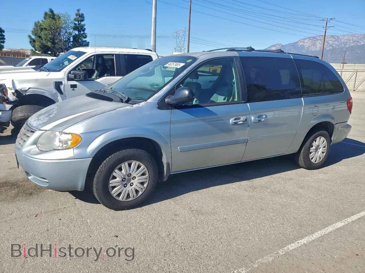 Photo 2C4GP44R45R227733 - CHRYSLER MINIVAN 2005