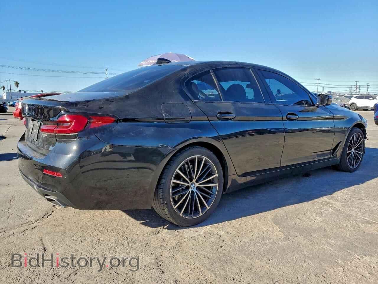 2021 BMW 5 SERIES - VIN: WBA13AG00MCF84833 - Фото 3