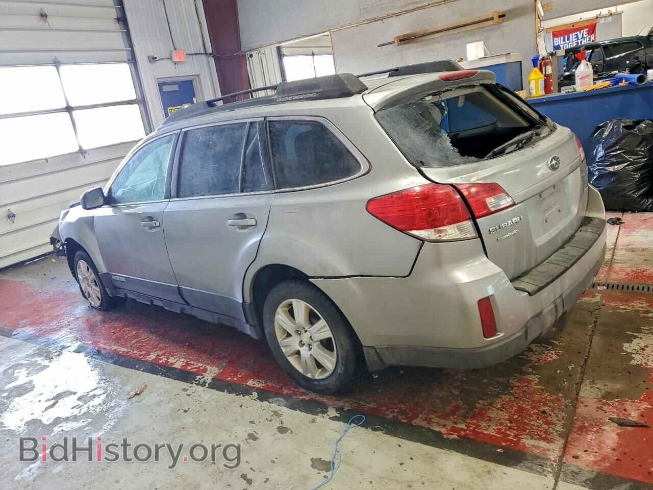 2011 SUBARU OUTBACK - VIN: 4S4BRCCC4B3325107 - Фото 2