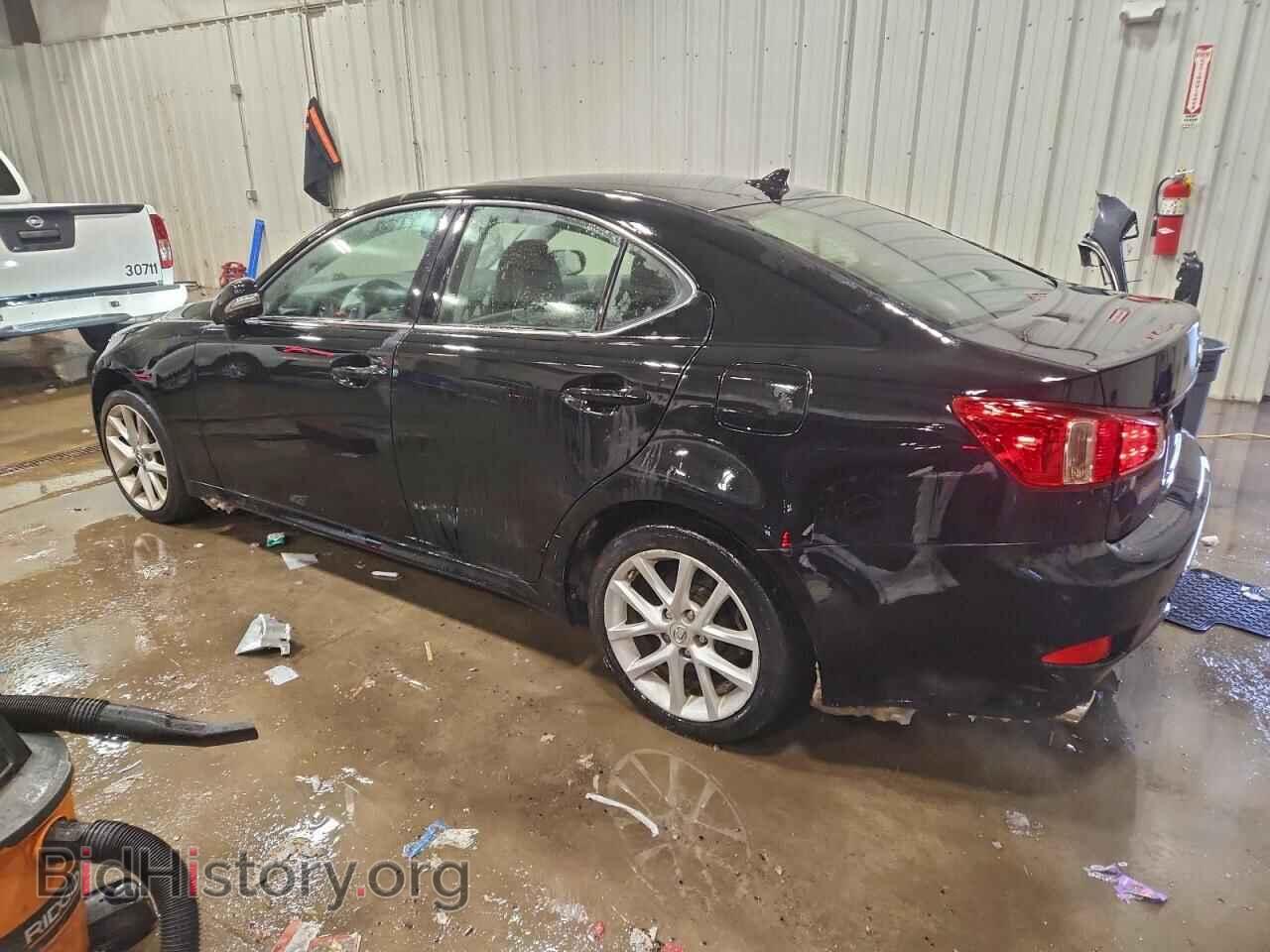 2011 LEXUS IS - VIN: JTHCF5C2XB5048762 - Фото 2