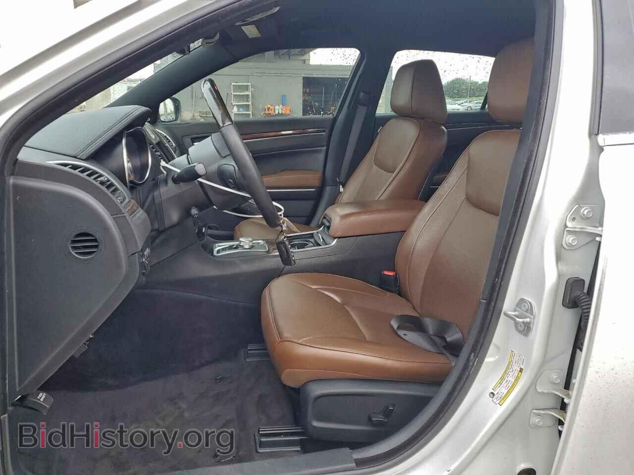 2019 CHRYSLER 300 - VIN: 2C3CCAEG3KH505582 - Фото 7