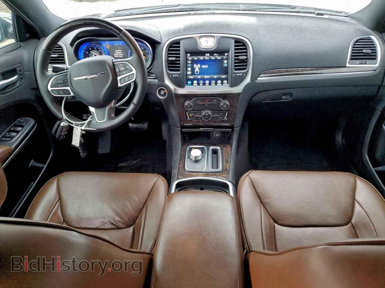 2019 CHRYSLER 300 - VIN: 2C3CCAEG3KH505582 - Фото 8