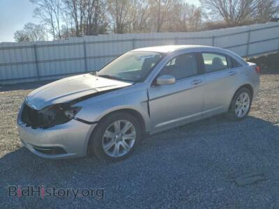 2012 Chrysler 200 Touring, серебристый — VIN 1C3CCBBB0CN176511, Copart