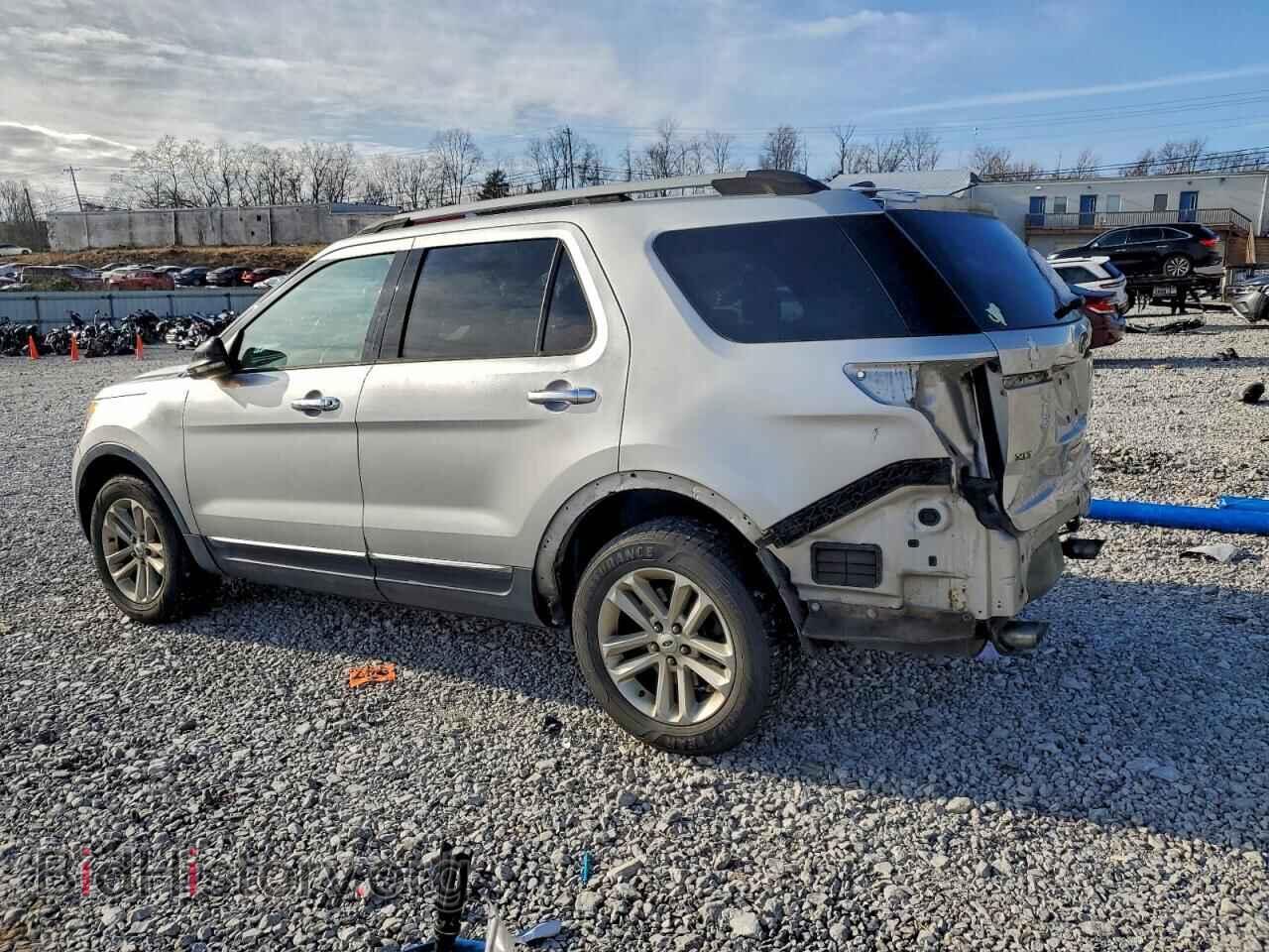 2013 FORD EXPLORER - VIN: 1FM5K8D85DGB18519 - Фото 2