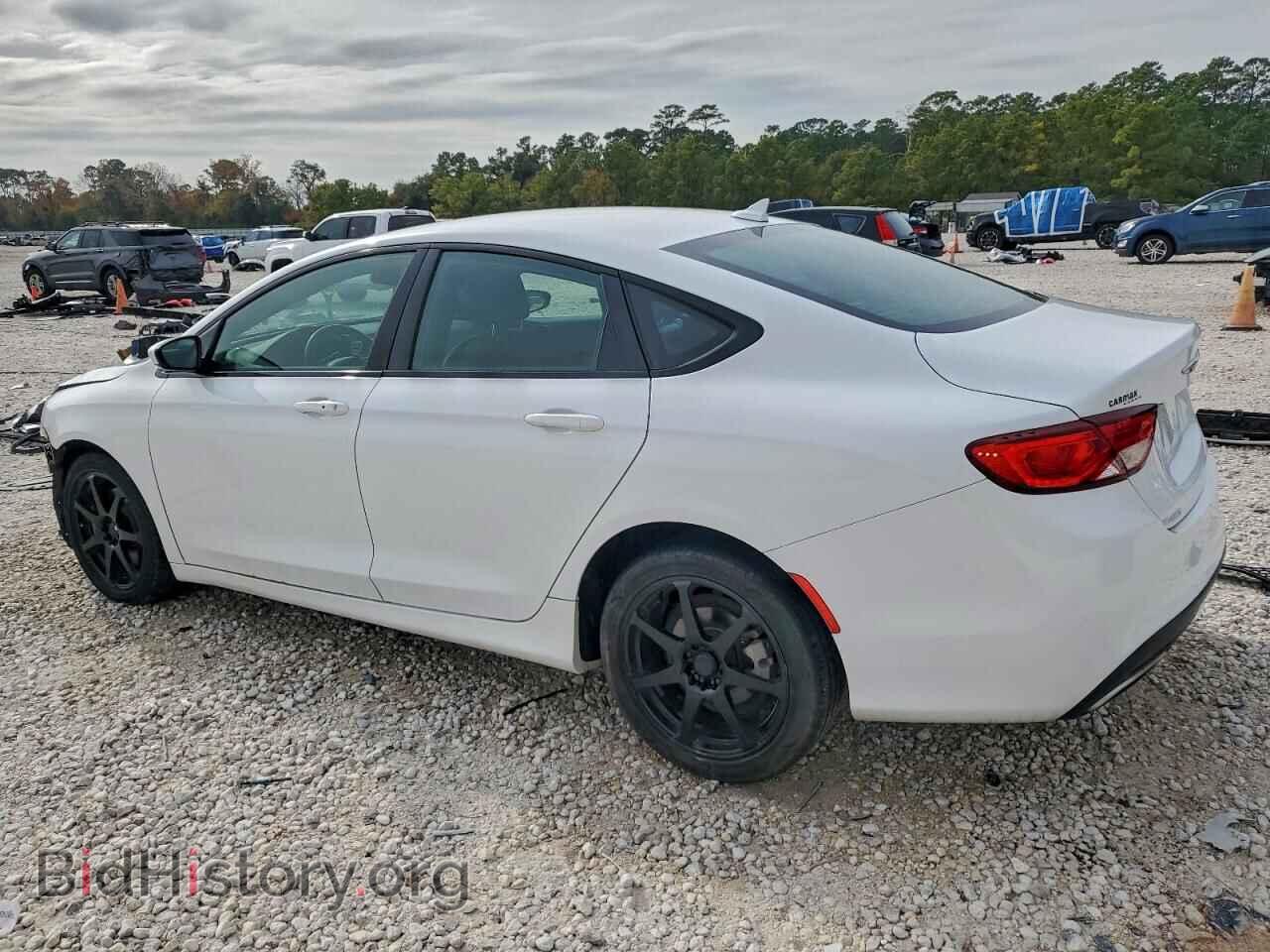 2016 CHRYSLER 200 - VIN: 1C3CCCDG2GN139691 - Фото 2