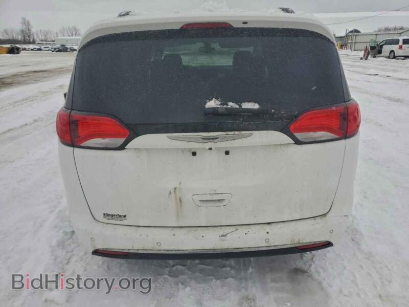 2017 Chrysler PACIFICA (VIN 2C4RC1BG8HR691939) — photo 6 of 13