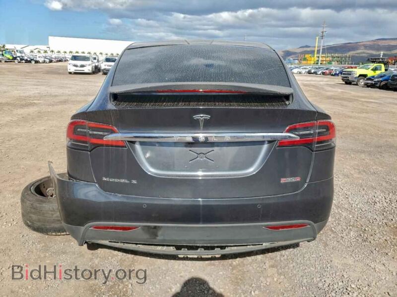2016 Tesla MODEL X (VIN 5YJXCBE40GFS00191) — photo 6 of 12