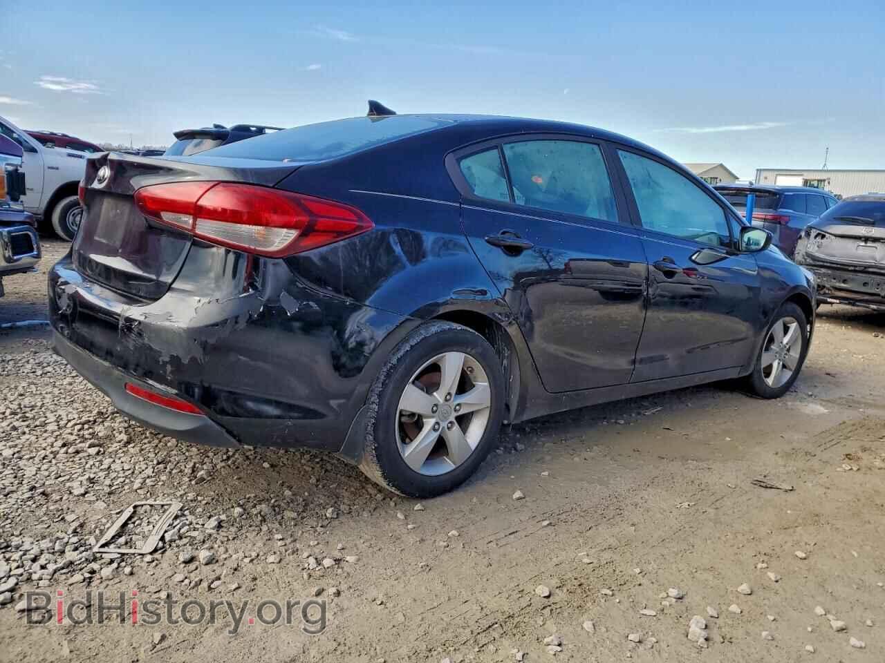 2018 KIA FORTE - VIN: 3KPFK4A7XJE209679 - Фото 3