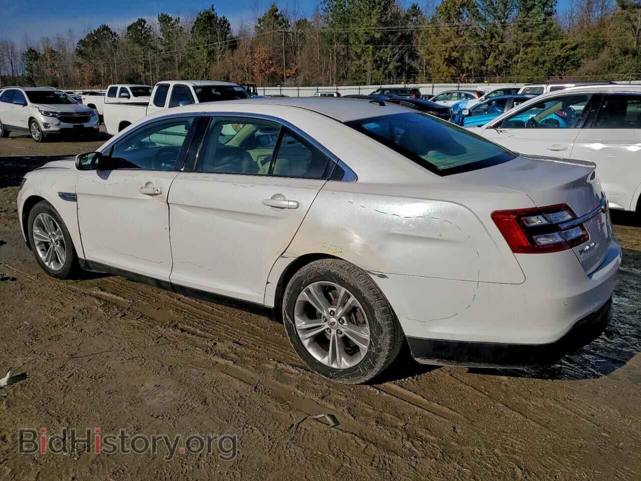 2013 FORD TAURUS - VIN: 1FAHP2E93DG230930 - Фото 2