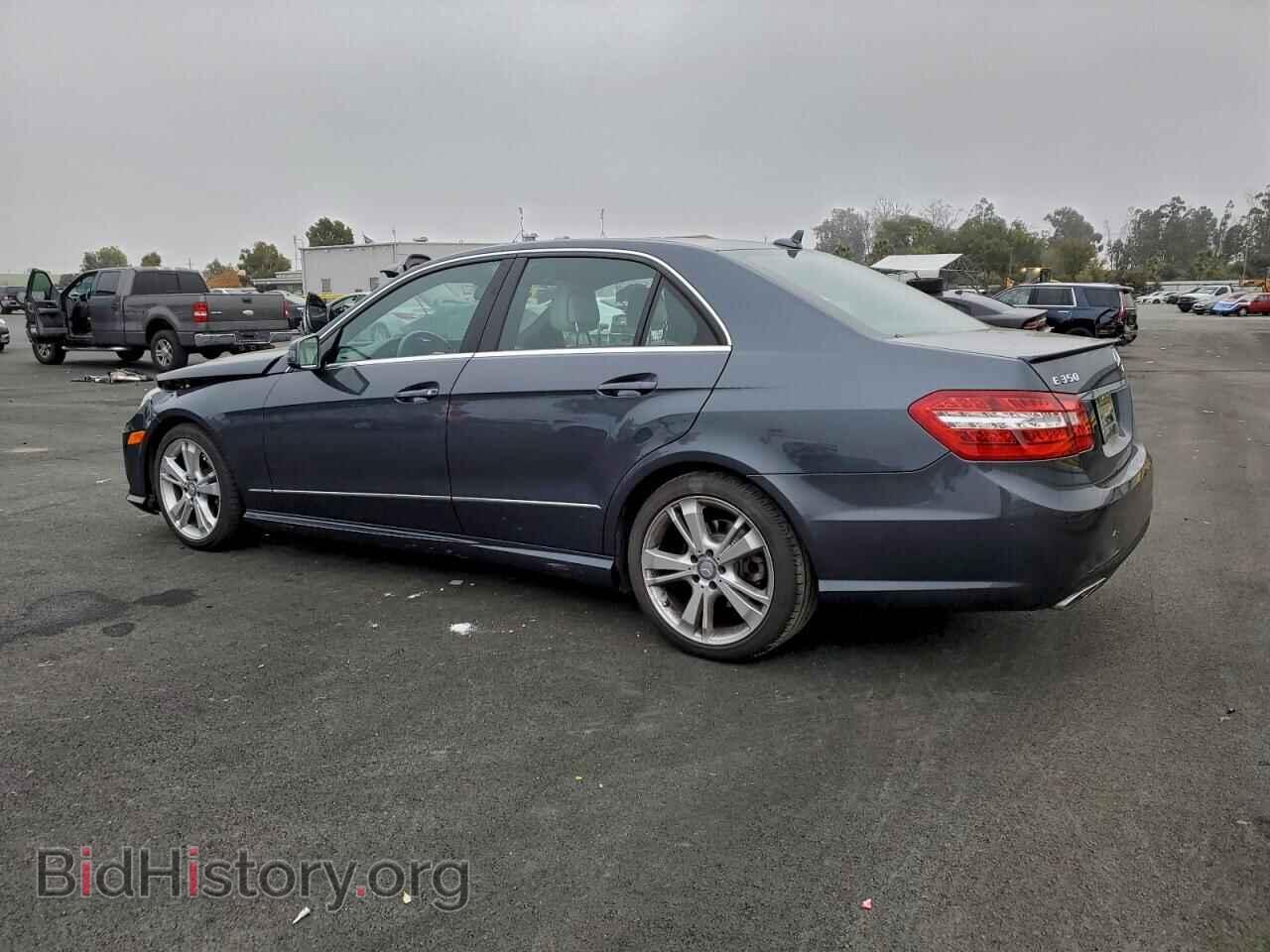 2013 MERCEDES-BENZ E-CLASS - VIN: WDDHF5KB1DA754107 - Фото 2