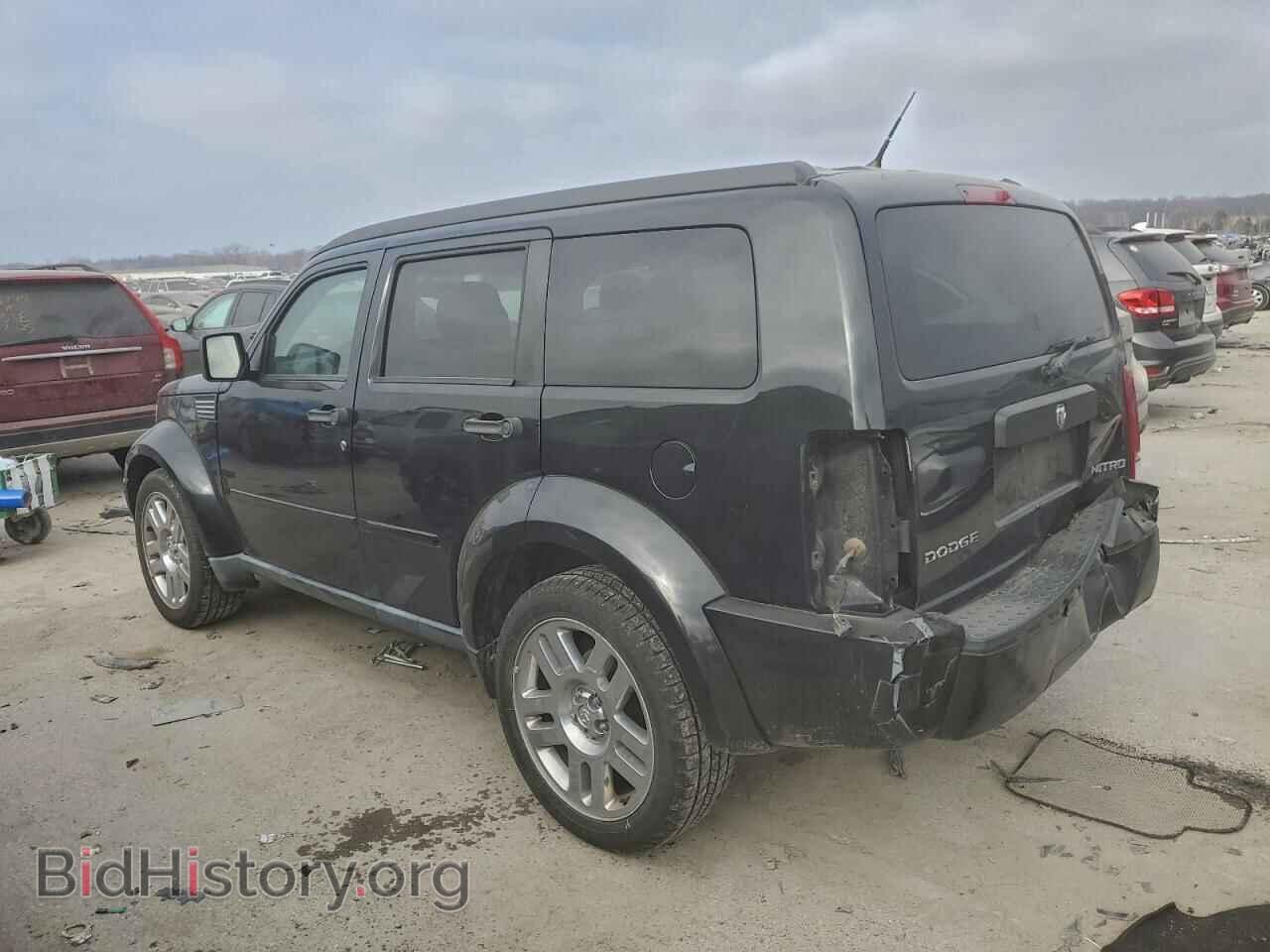 2011 DODGE NITRO - VIN: 1D4PT4GK2BW602017 - Photo 2