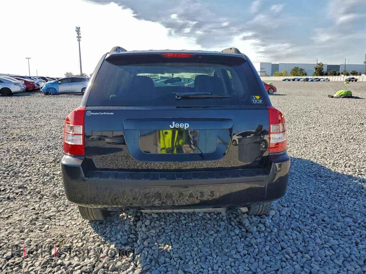 2007 JEEP COMPASS - VIN: 1J8FT47047D391678 - Photo 6