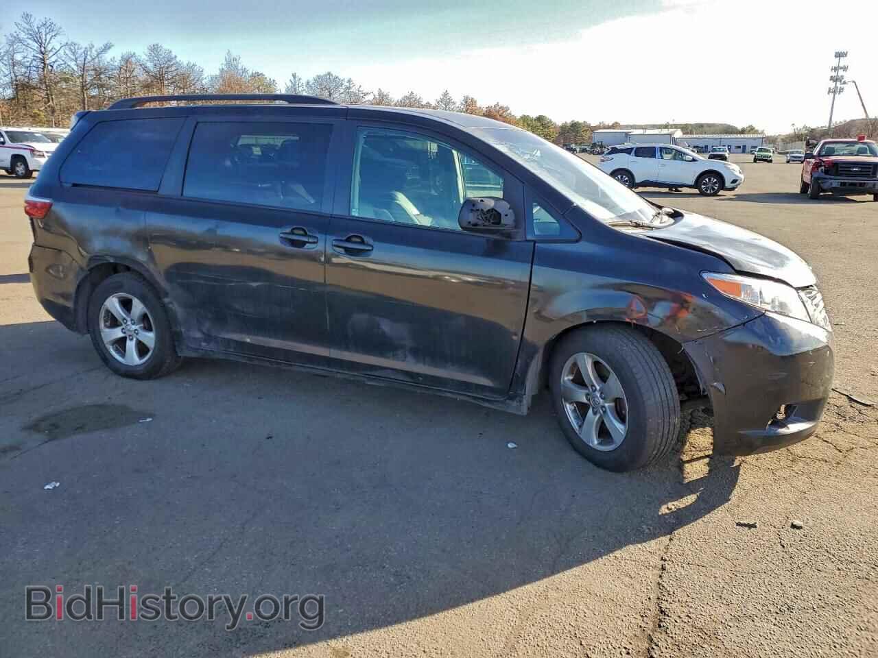 2017 TOYOTA All Models - VIN: 5TDKZ3DC3HS779181 - Фото 4