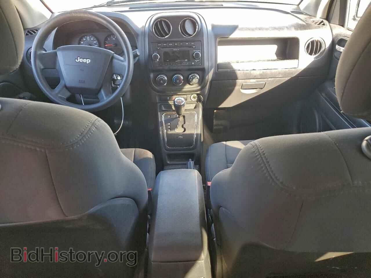2010 JEEP COMPASS - VIN: 1J4NT4FB0AD601880 - Фото 8