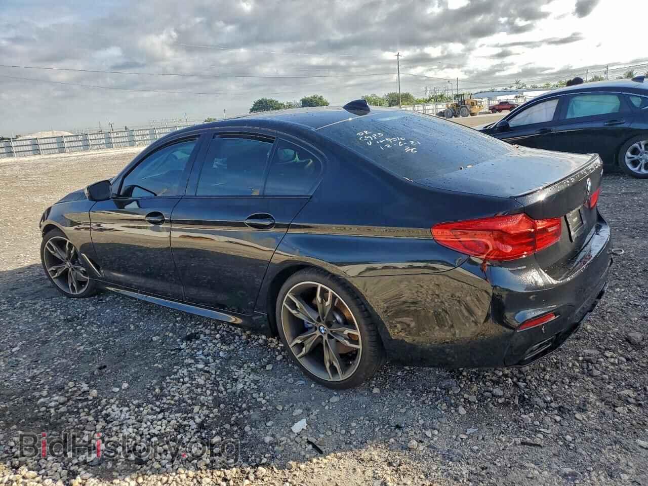 2019 BMW M5 - VIN: WBAJB9C50KB289010 - Photo 2