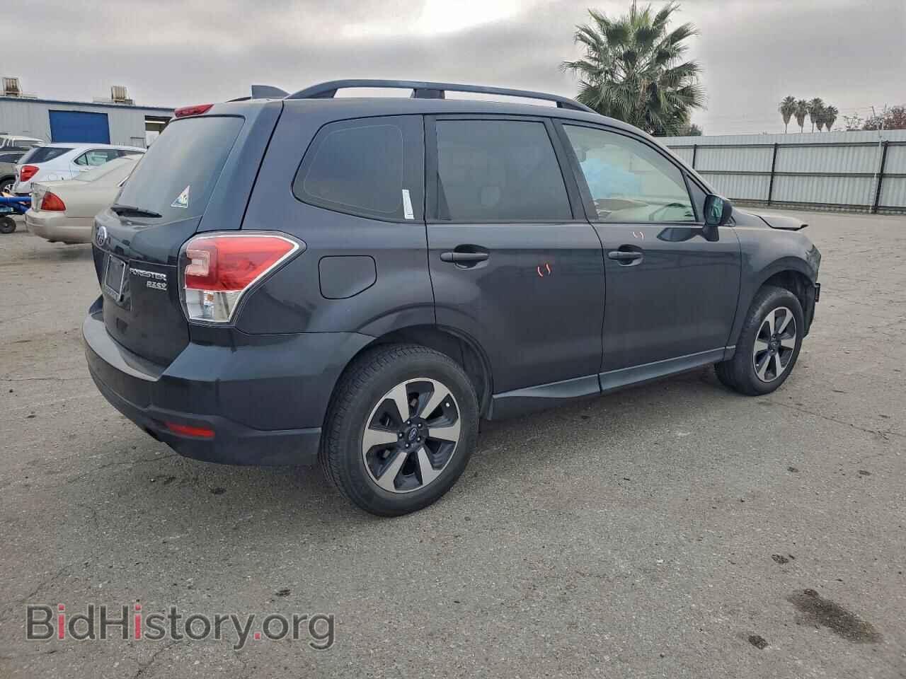 2017 SUBARU FORESTER - VIN: JF2SJABC9HH457973 - Фото 3