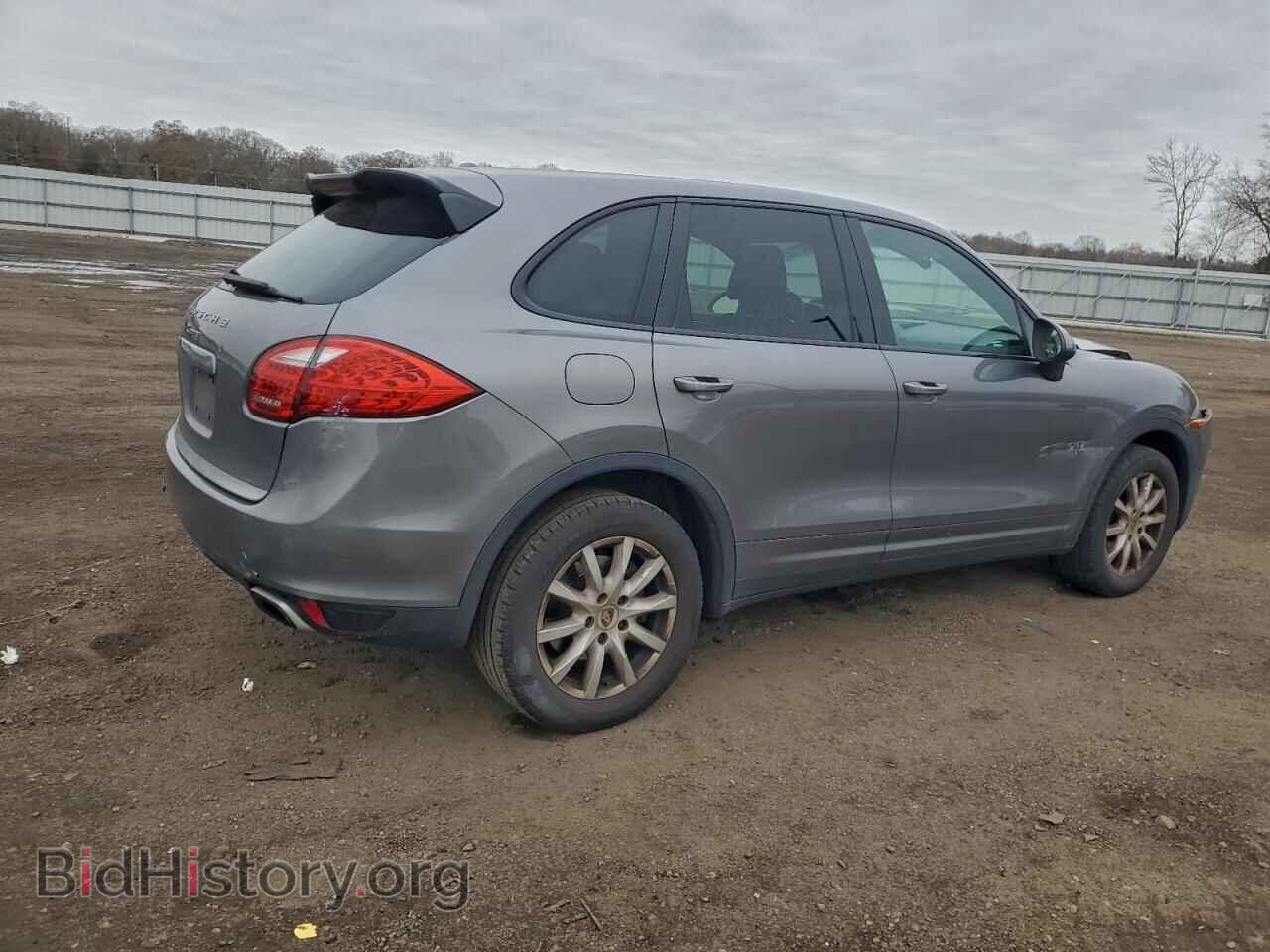 2011 PORSCHE CAYENNE - VIN: WP1AA2A22BLA05102 - Фото 3