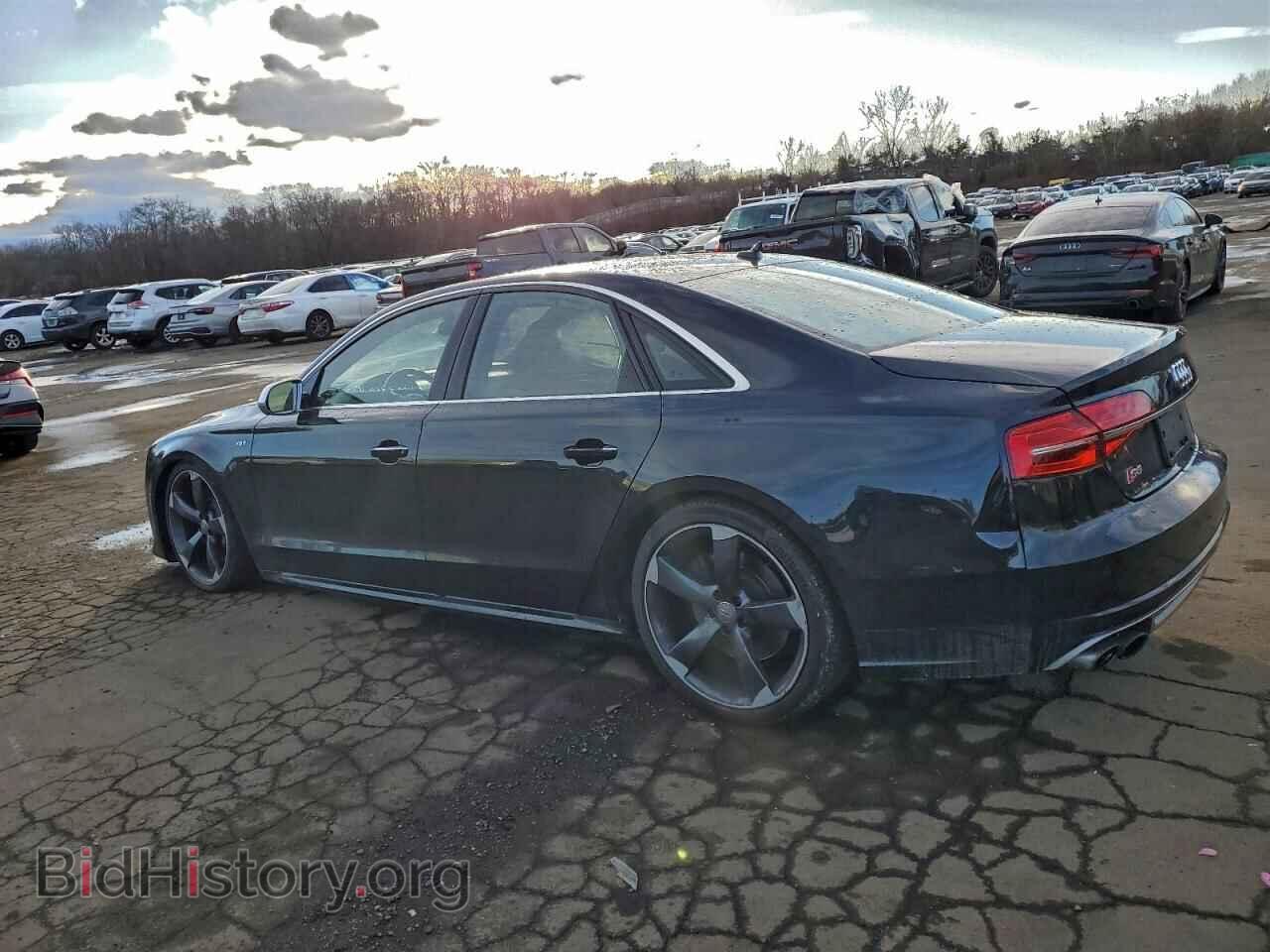 2015 AUDI S8 - VIN: WAUK2AFD4FN005455 - Фото 2