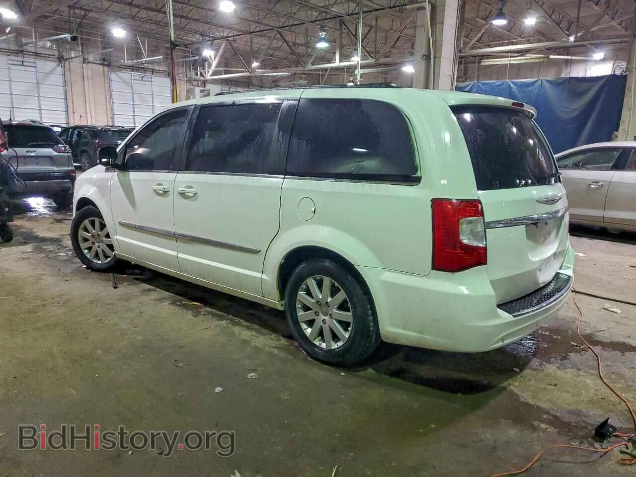 2011 CHRYSLER MINIVAN - VIN: 2A4RR8DG0BR785268 - Photo 2