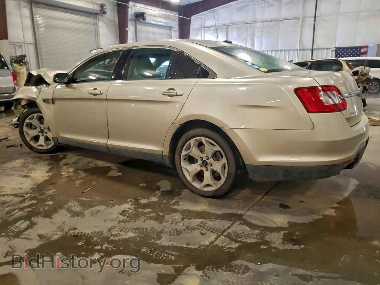 2011 FORD TAURUS - VIN: 1FAHP2EW1BG121949 - Фото 2