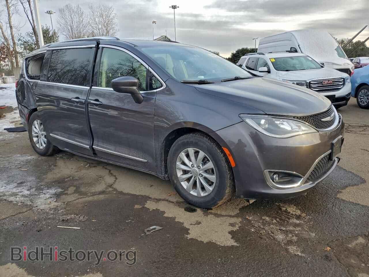 2018 CHRYSLER PACIFICA - VIN: 2C4RC1BG6JR252924 - Фото 4