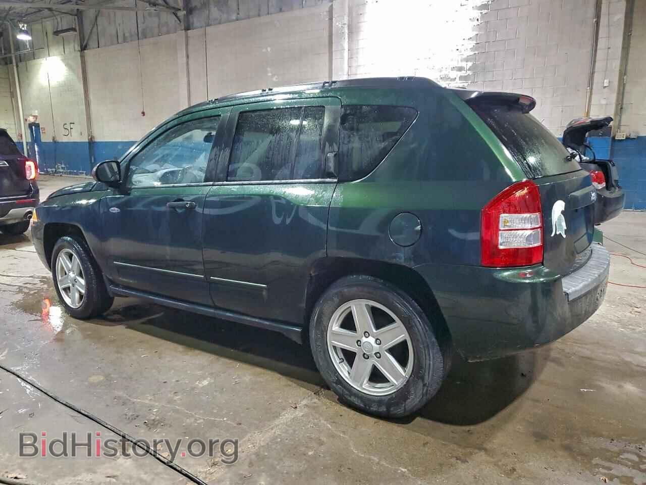 2010 JEEP COMPASS - VIN: 1J4NT4FBXAD622798 - Фото 2