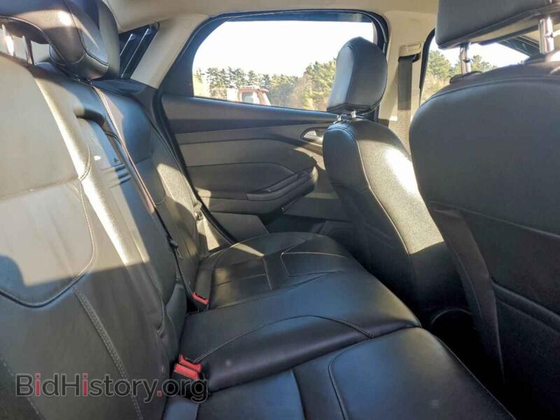 2015 Ford FOCUS (VIN 1FADP3F27FL303779) — photo 10 of 12