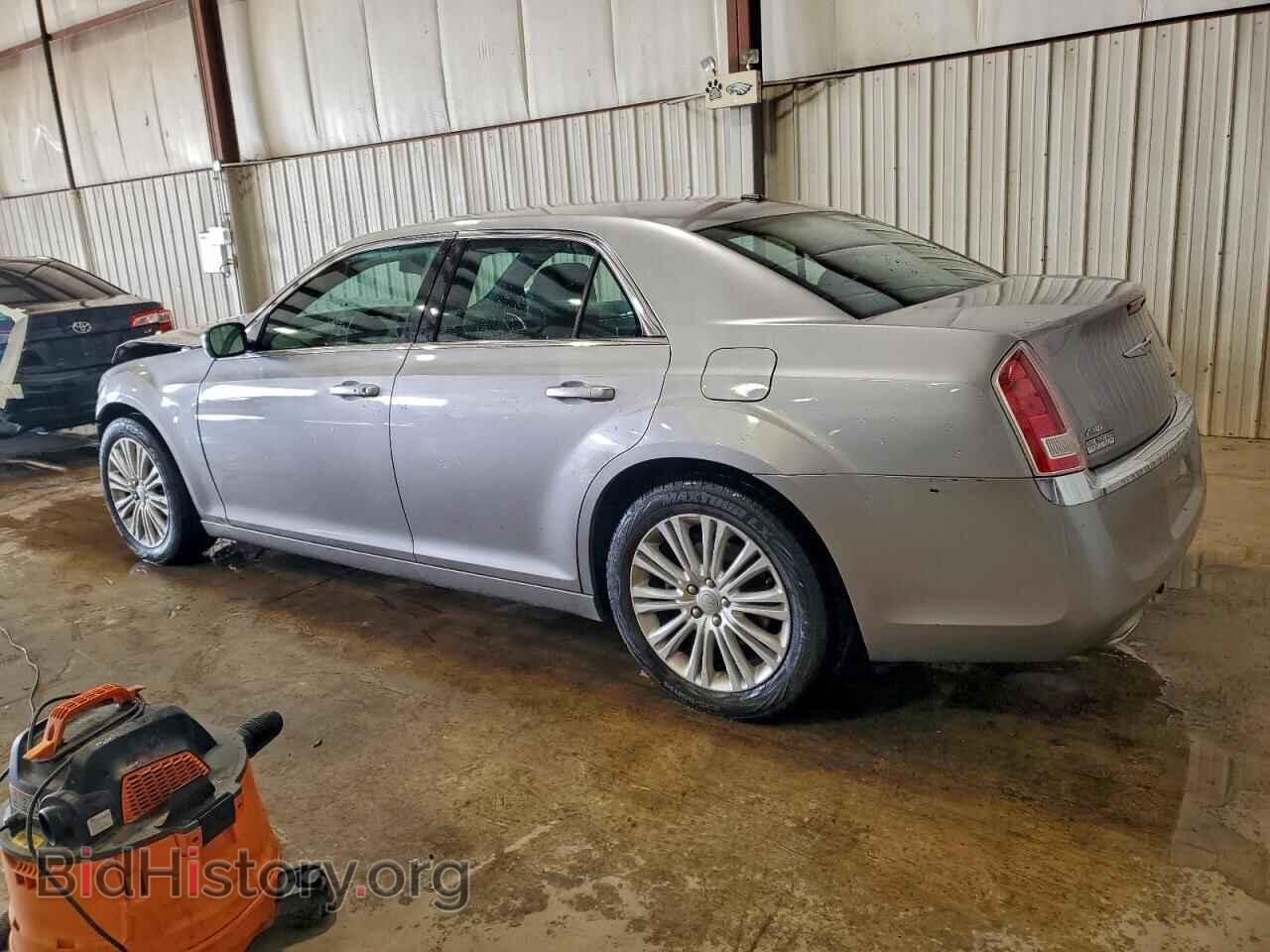 2014 CHRYSLER 300 - VIN: 2C3CCARGXEH253134 - Фото 2