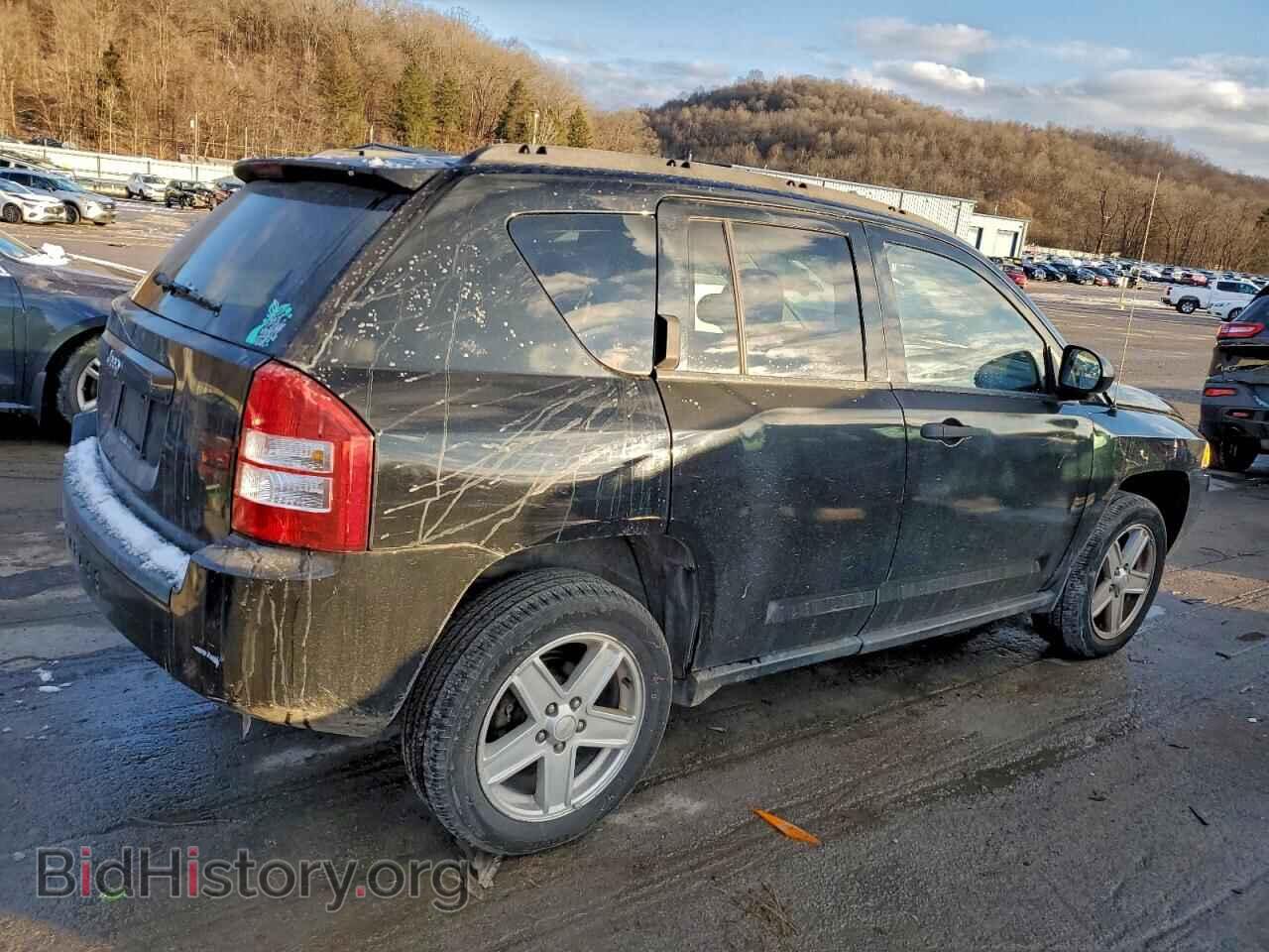 2007 JEEP COMPASS - VIN: 1J8FF47WX7D597244 - Фото 3