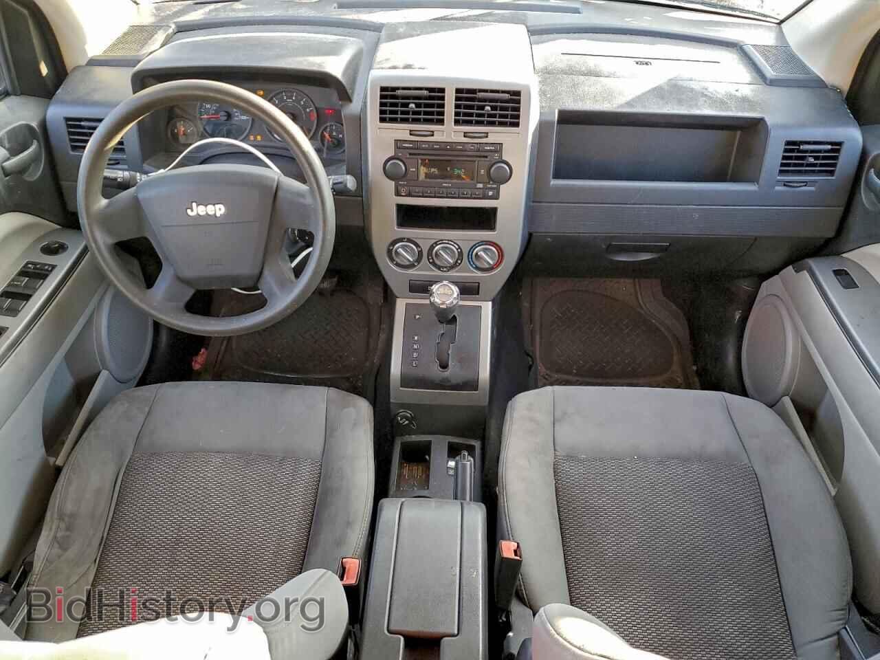 2007 JEEP COMPASS - VIN: 1J8FF47WX7D597244 - Фото 8
