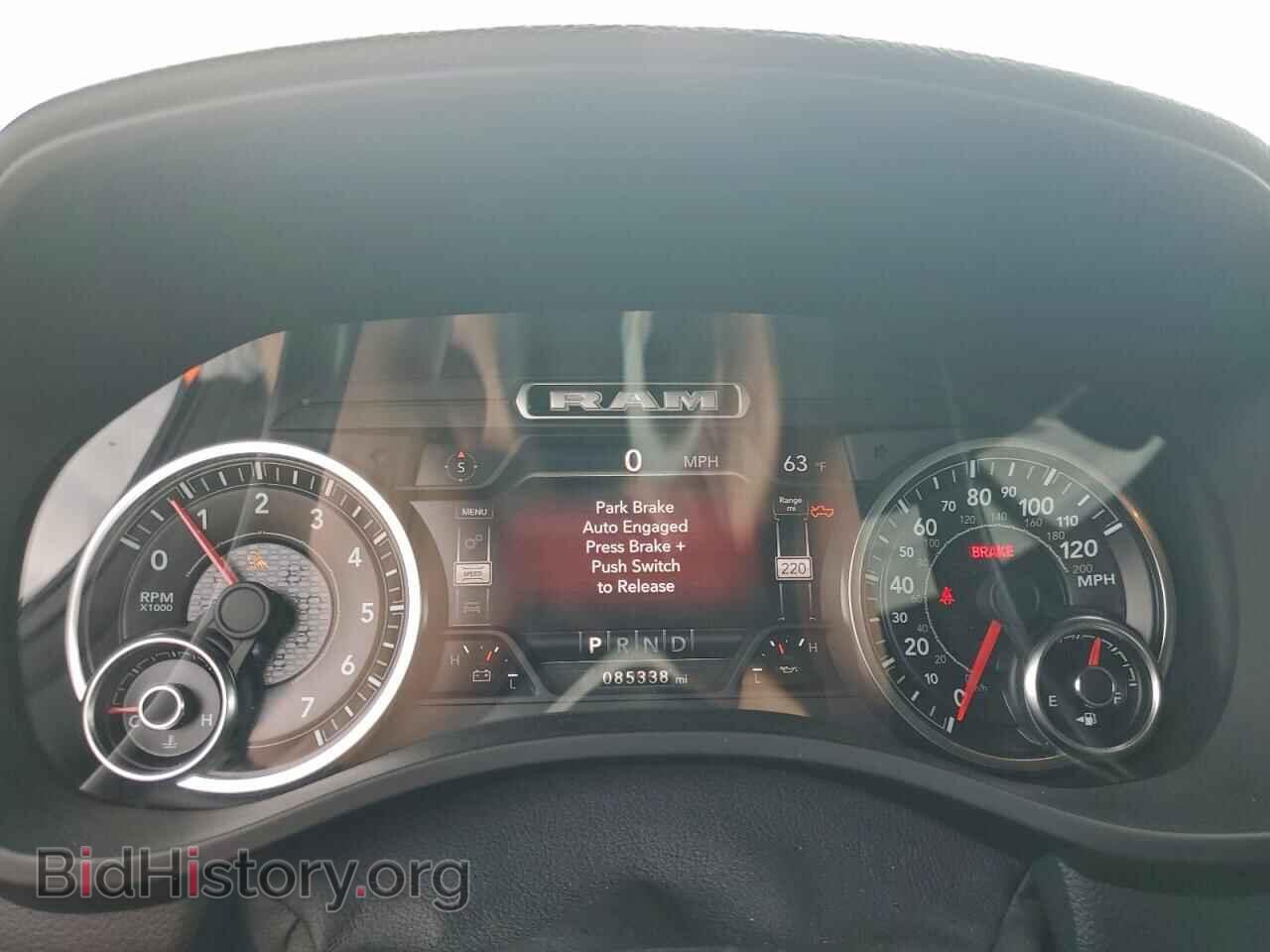 2019 RAM 1500 - VIN: 1C6SRFFT8KN900354 - Фото 9
