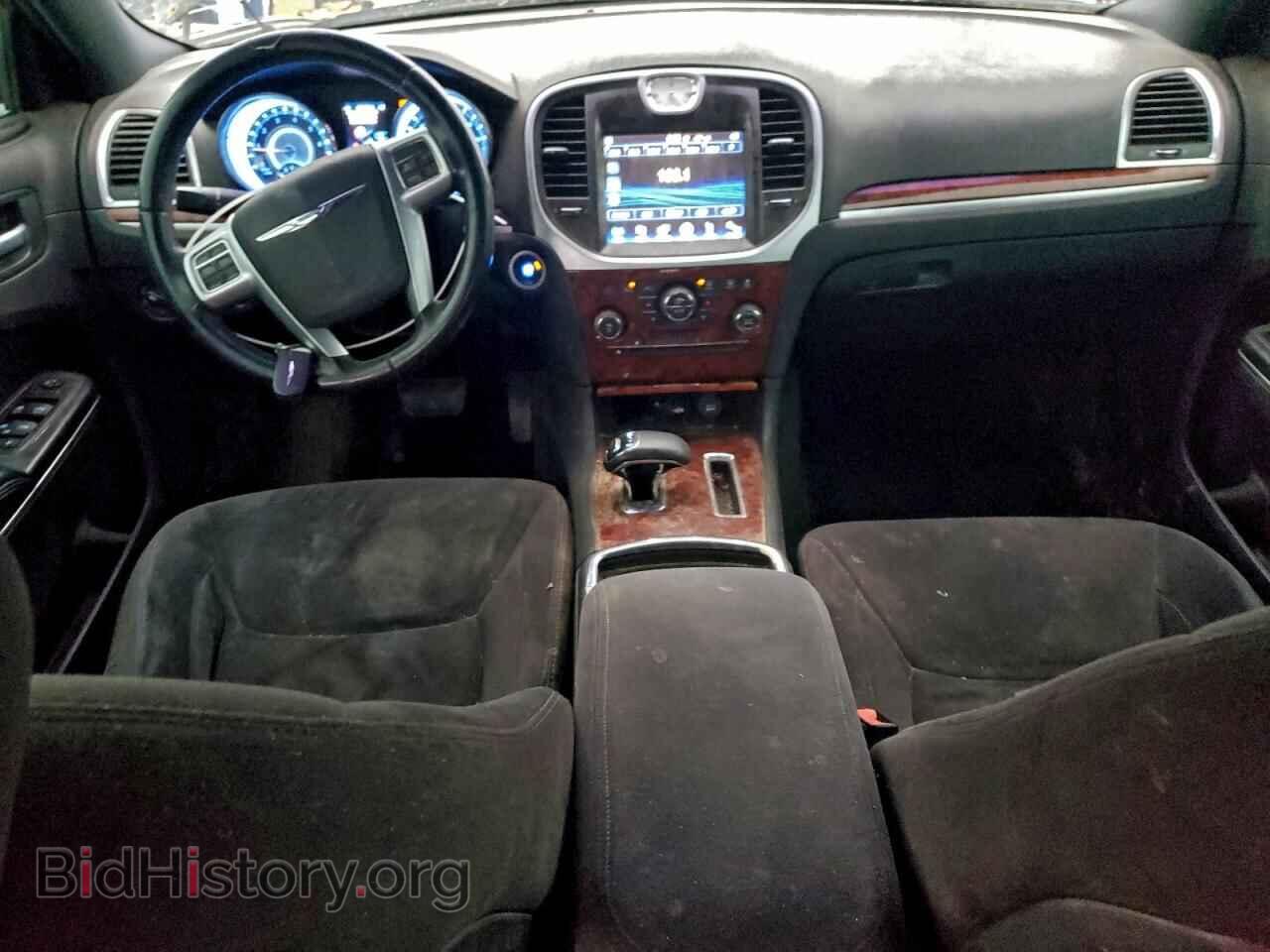 2012 CHRYSLER 300 - VIN: 2C3CCAAG4CH165950 - Фото 8