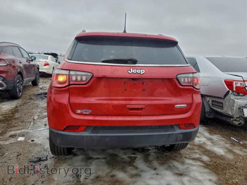 2019 Jeep COMPASS (VIN 3C4NJCBB4KT715422) — фото 6 из 13