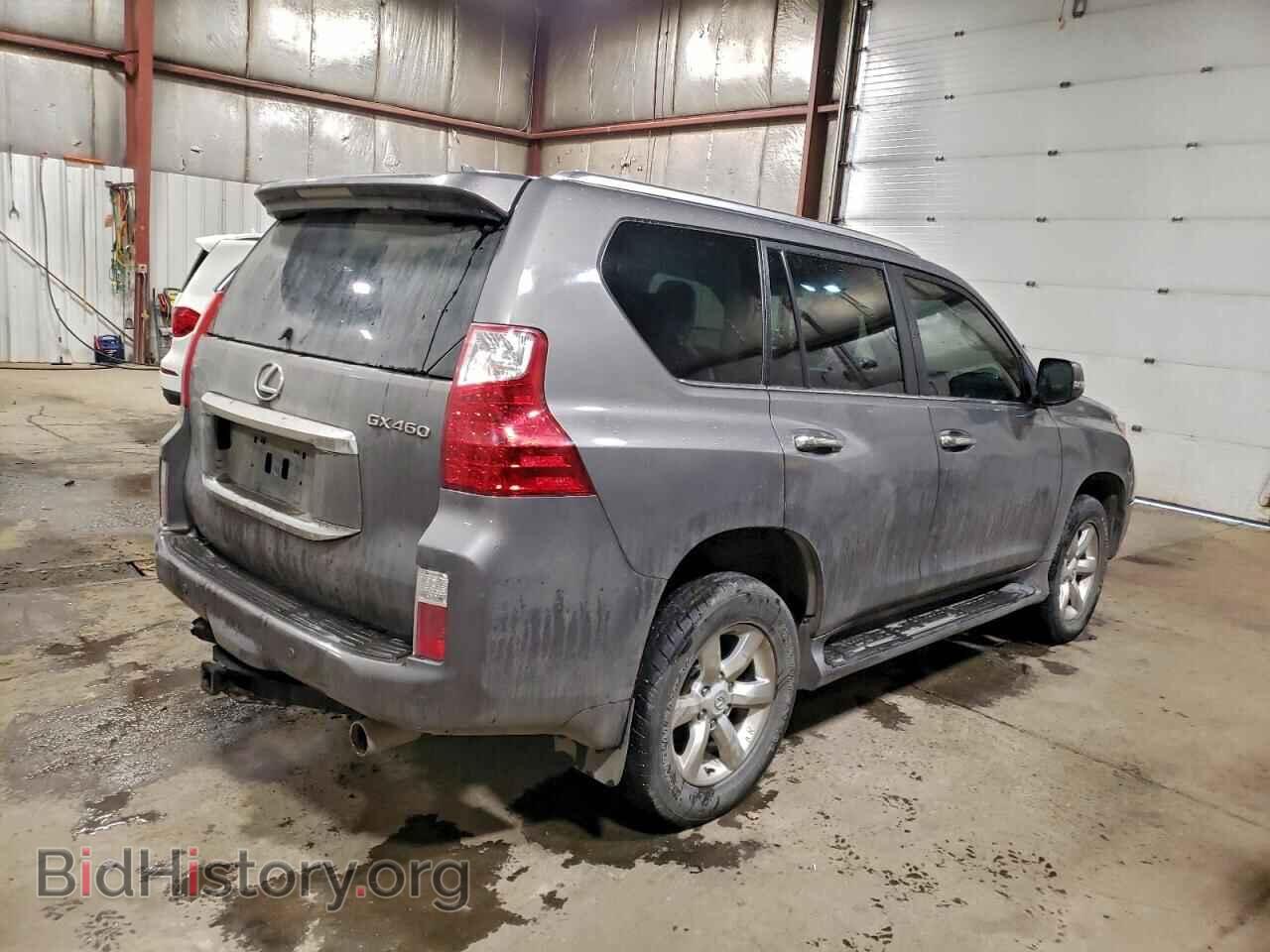 2011 LEXUS GX - VIN: JTJBM7FX0B5035330 - Фото 3