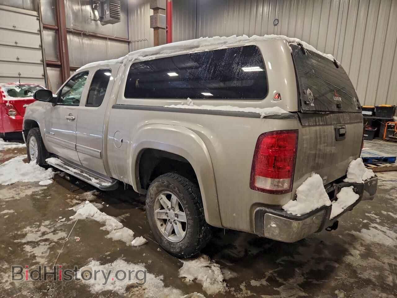 2007 GMC SIERRA - VIN: 1GTEC19J77Z629307 - Фото 2