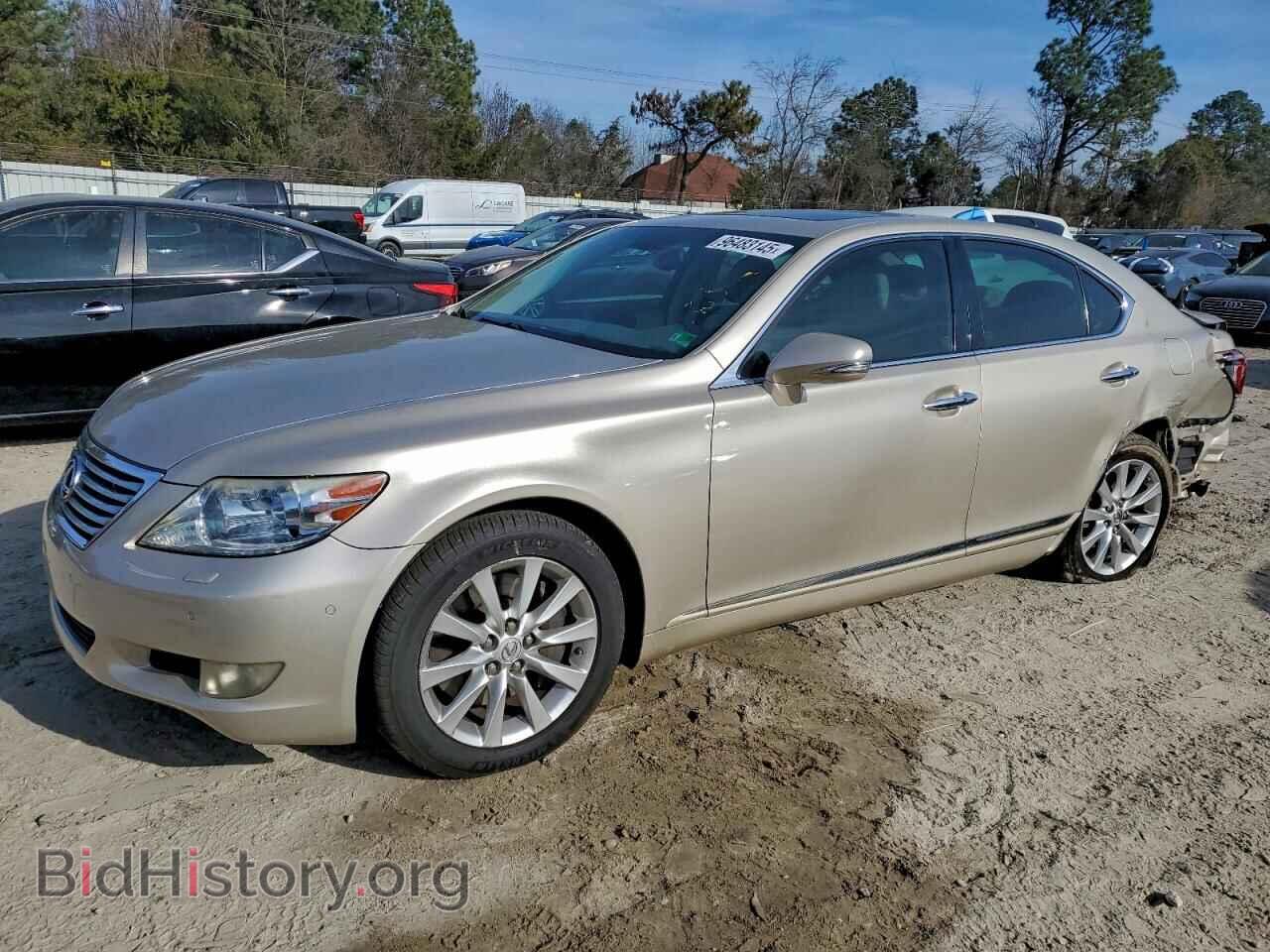 Фотография JTHCL5EF3A5007560 - LEXUS LS460 2010