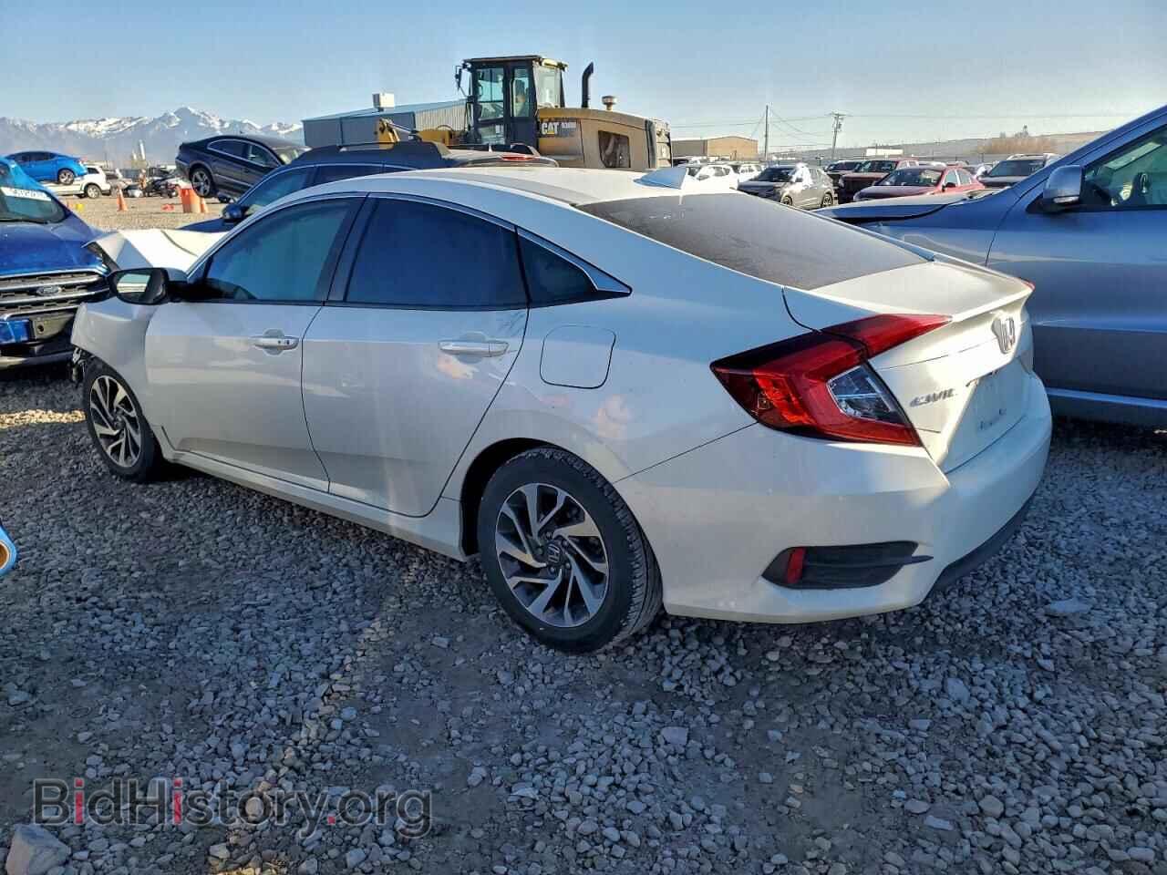 2017 HONDA CIVIC - VIN: 19XFC2F78HE213377 - Фото 2