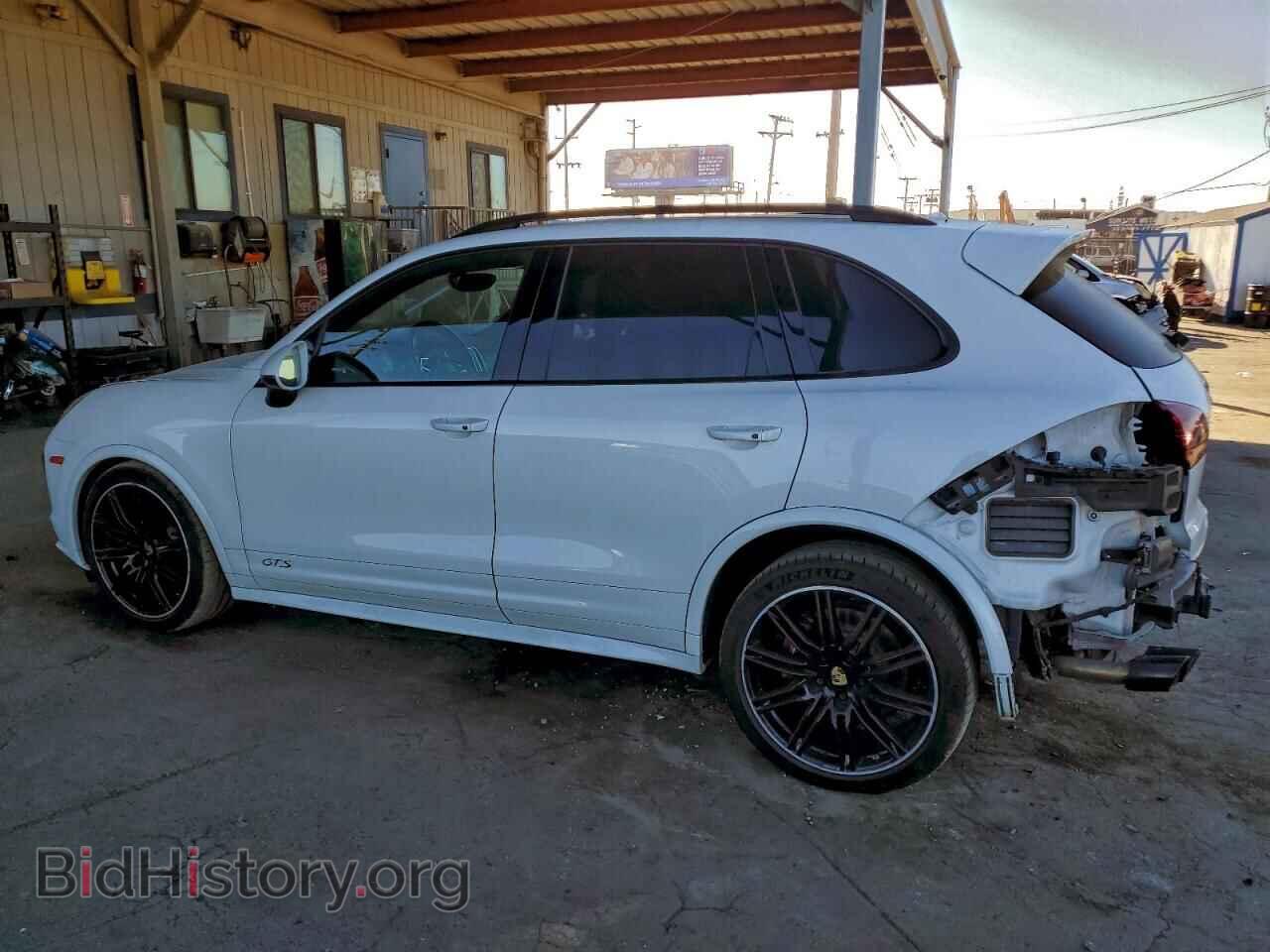 2016 PORSCHE CAYENNE - VIN: WP1AD2A29GLA75162 - Фото 2