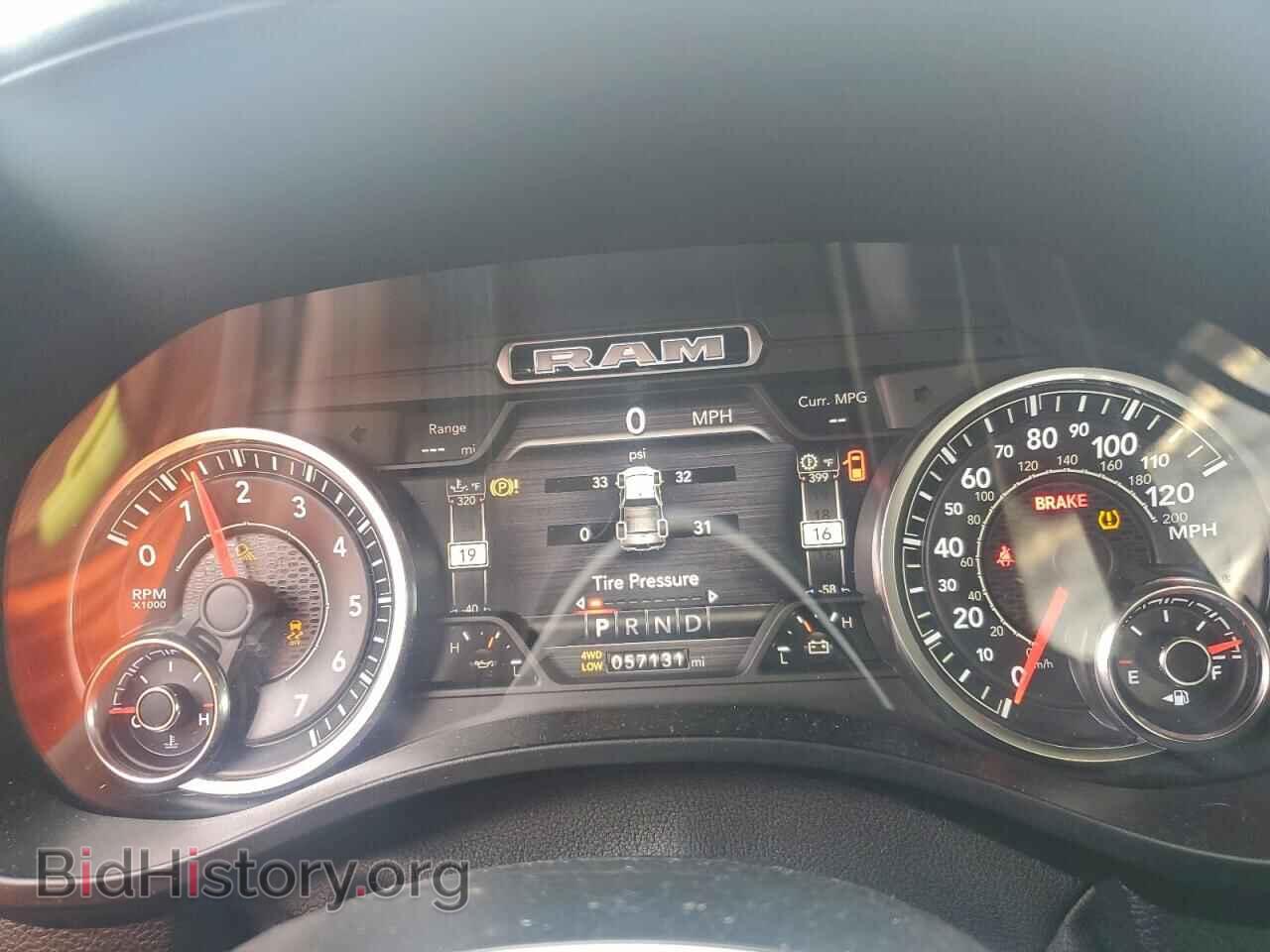 2020 RAM 1500 - VIN: 1C6SRFDT9LN249112 - Фото 9
