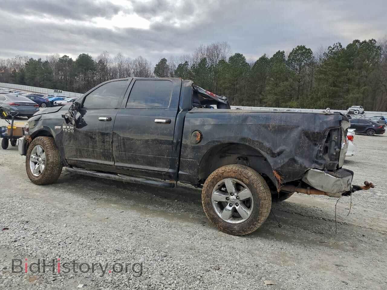 2017 RAM 1500 - VIN: 3C6RR7LT3HG579480 - Фото 2