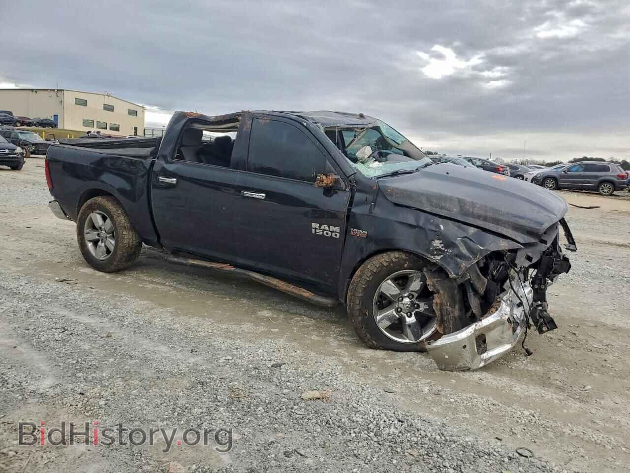 2017 RAM 1500 - VIN: 3C6RR7LT3HG579480 - Фото 4