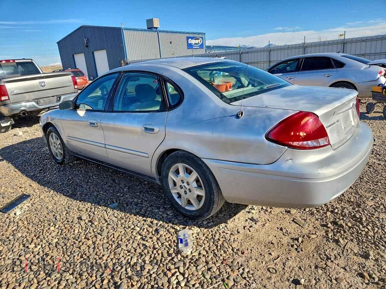 2007 FORD TAURUS - VIN: 1FAFP53U07A193164 - Фото 2