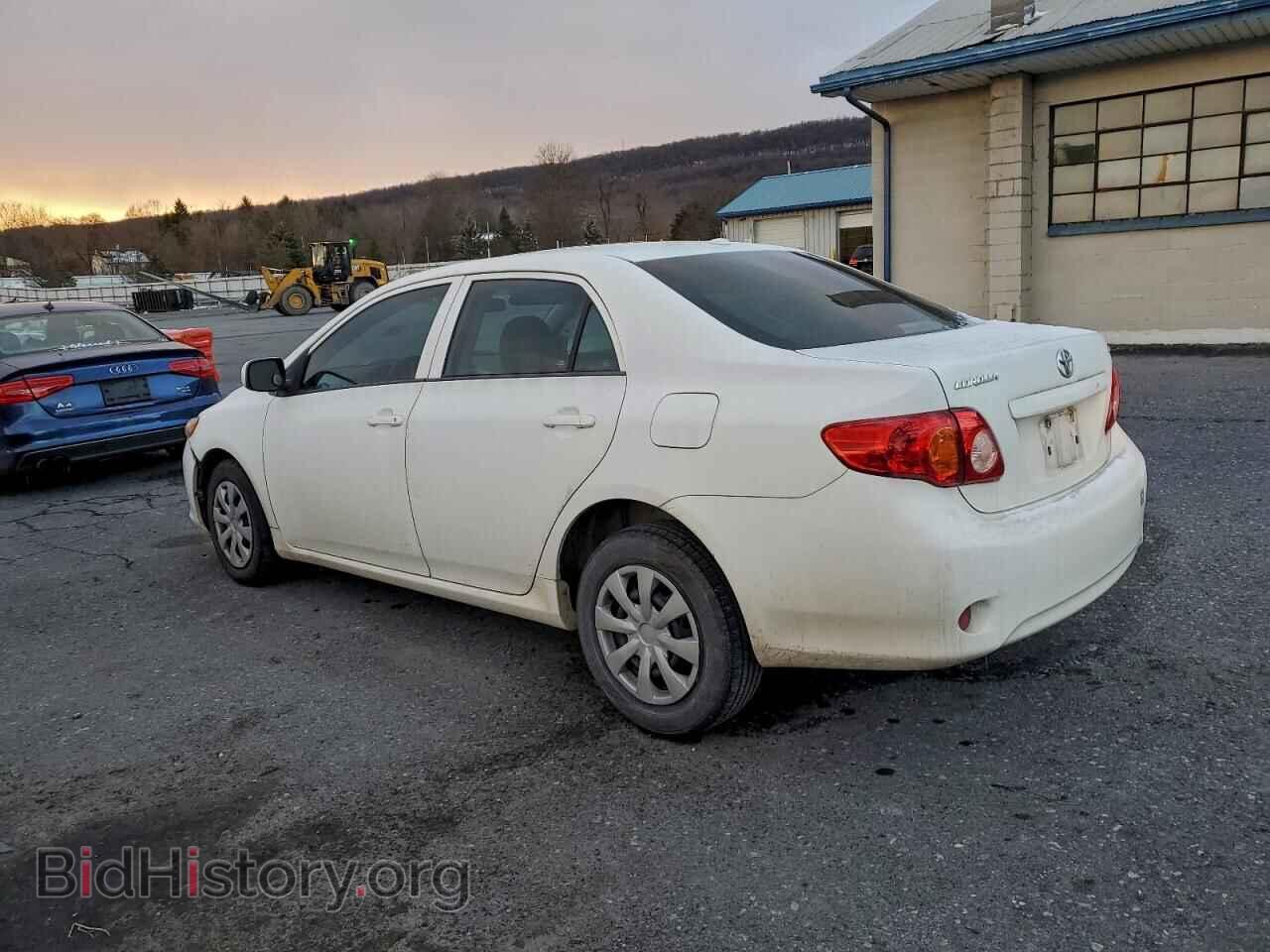 2010 TOYOTA COROLLA - VIN: 1NXBU4EEXAZ322028 - Фото 2