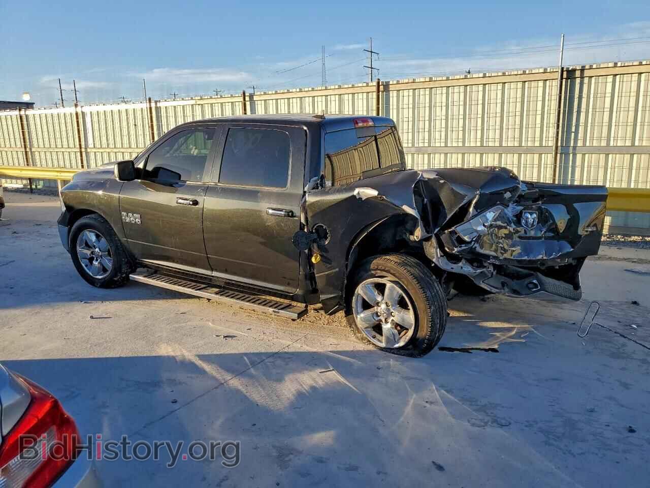 2016 RAM 1500 - VIN: 1C6RR6LG2GS182735 - Фото 2