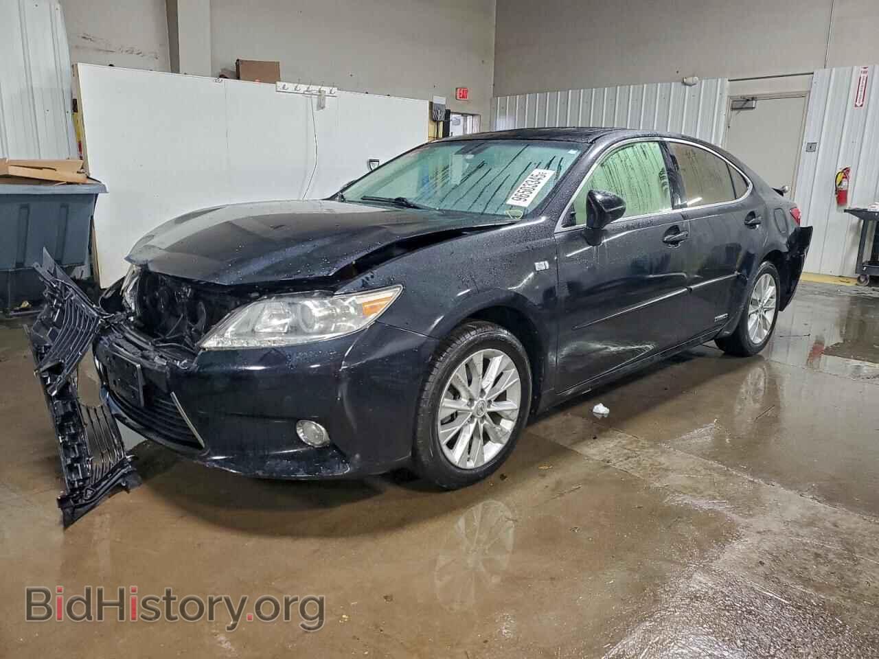 Фотография JTHBW1GGXD2008681 - LEXUS ES300 2013