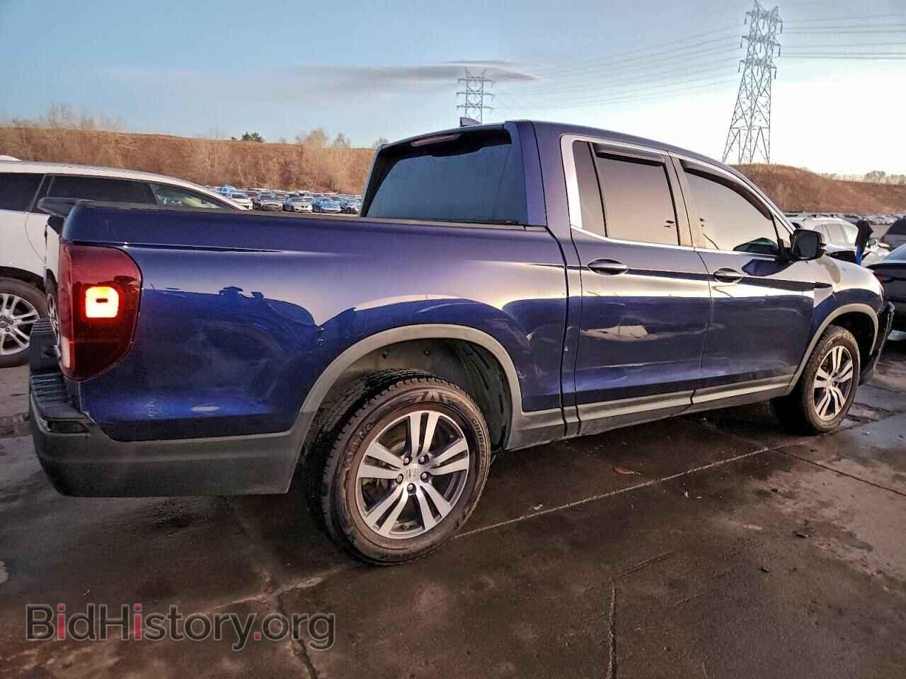 2017 HONDA RIDGELINE - VIN: 5FPYK3F48HB004892 - Фото 3