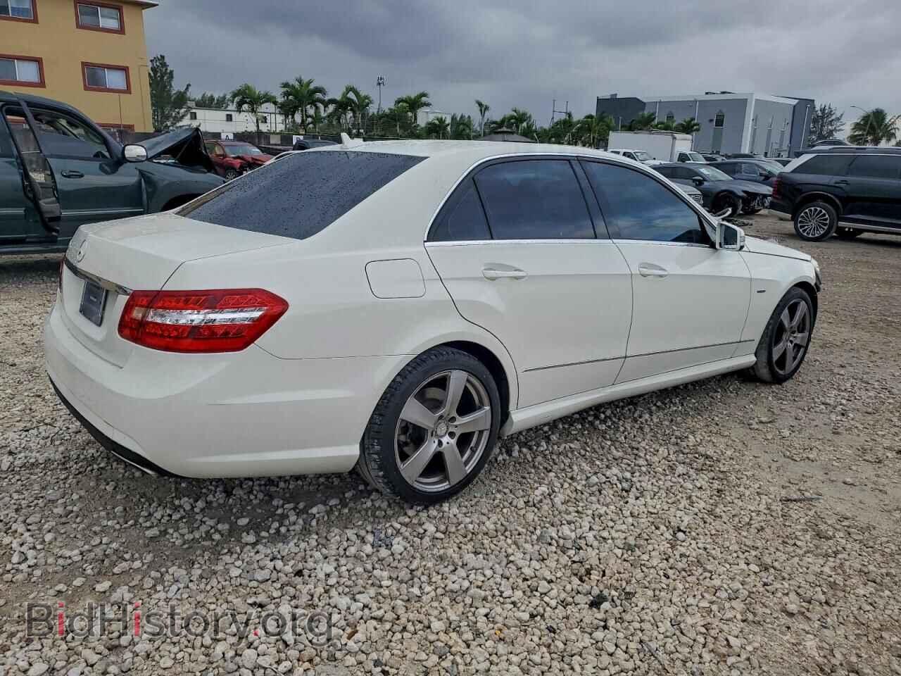2012 MERCEDES-BENZ E-CLASS - VIN: WDDHF5KB0CA588466 - Фото 3