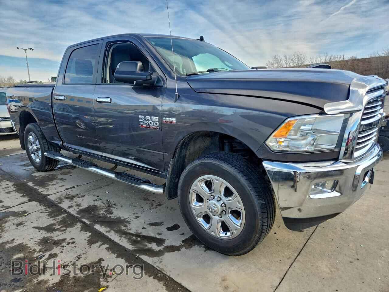 2015 RAM All Models - VIN: 3C6UR5DJ6FG603411 - Фото 4